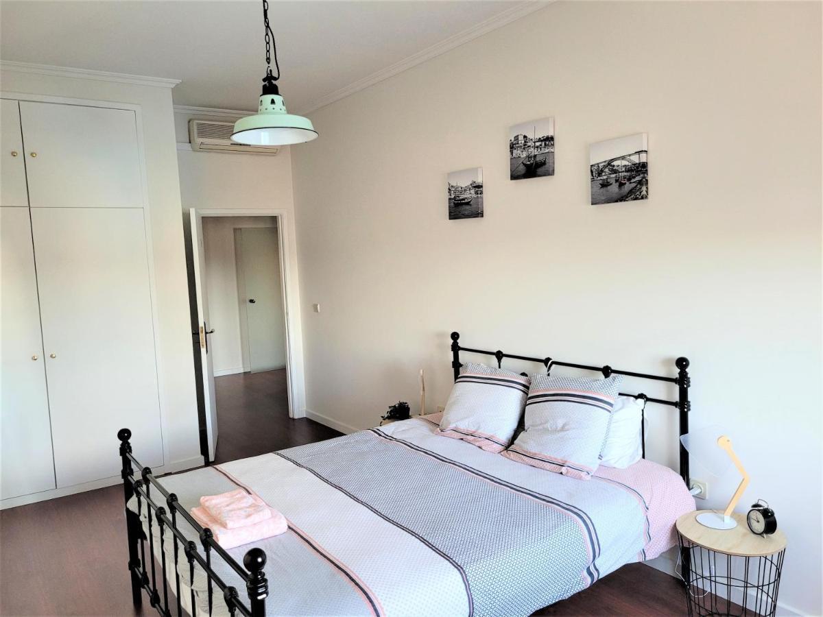 Charm City Center Apt 140M2 & Free Parking Apartment Braga Exterior photo